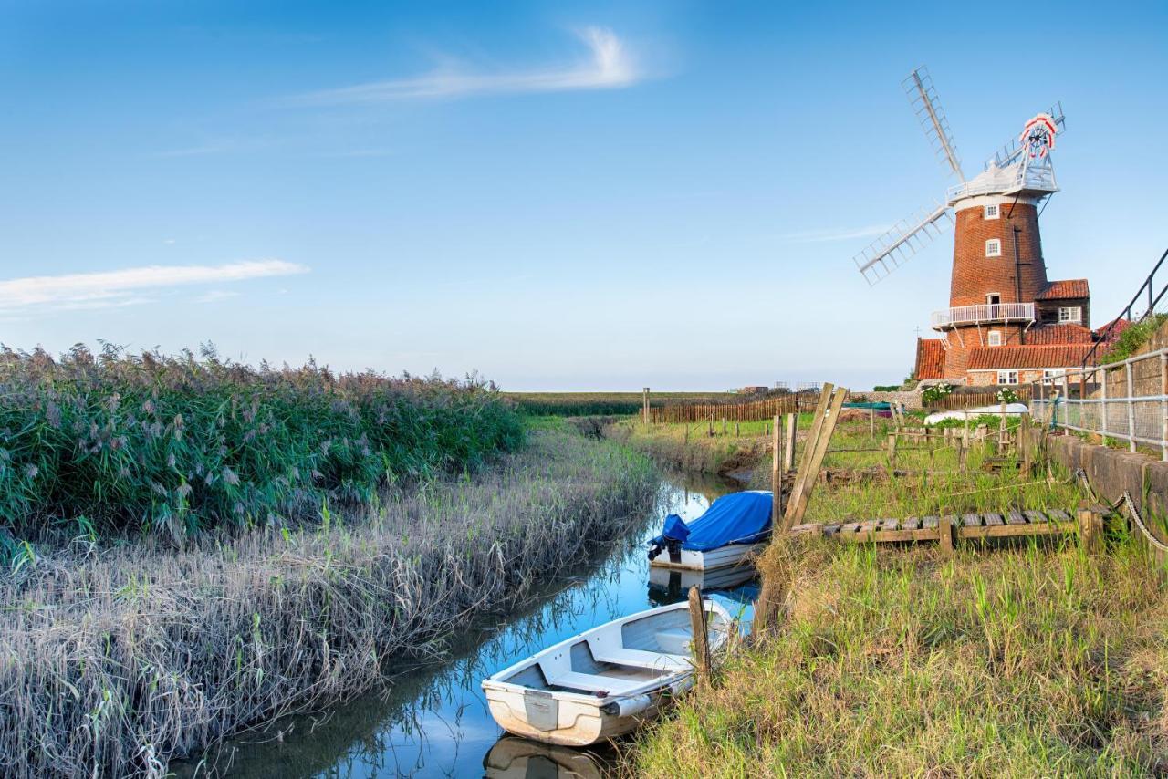 Great Dog Friendly Caravan To Hire With Field Views In Norfolk Ref 10132B Belton with Browston Zewnętrze zdjęcie